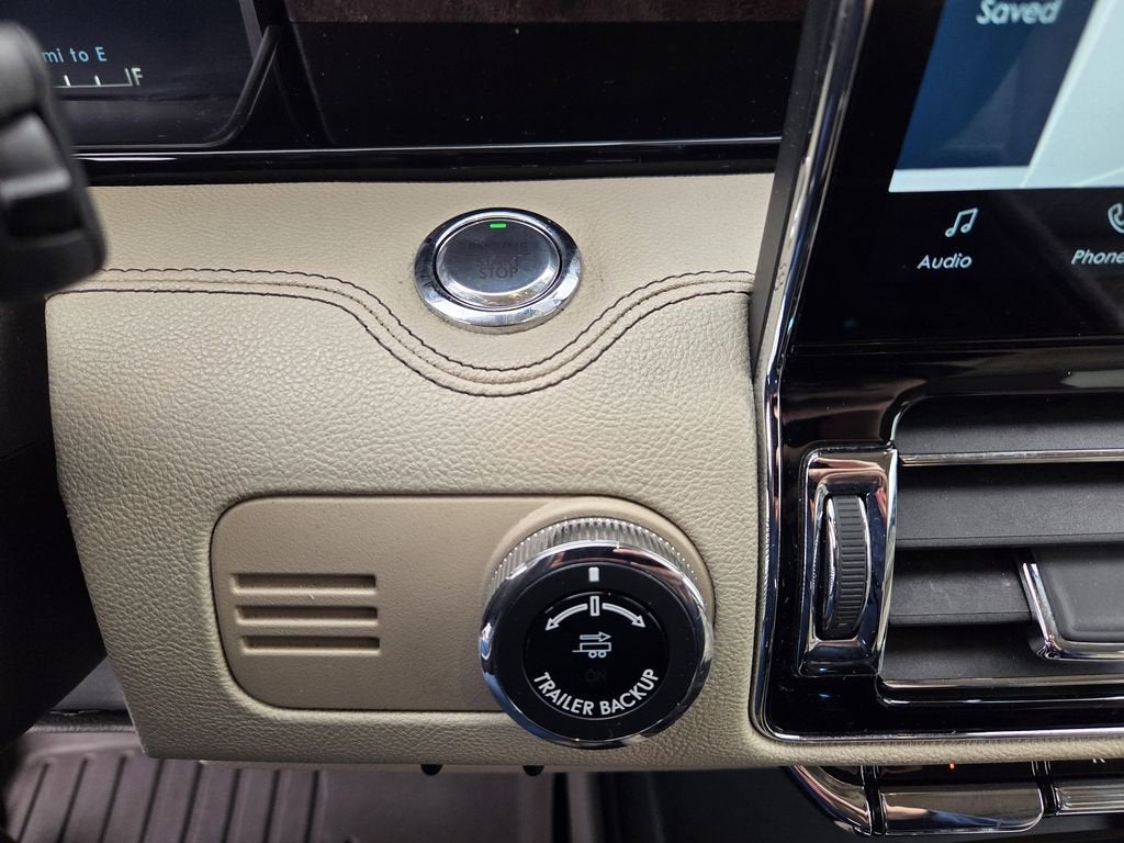 2022 Lincoln Navigator L Reserve