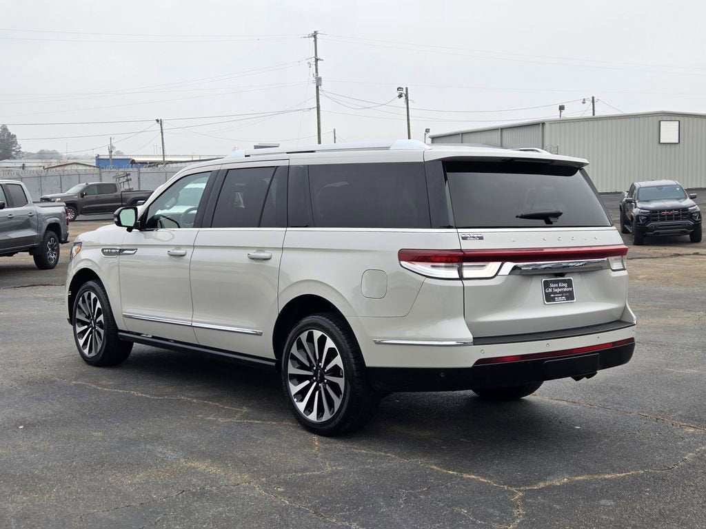 2022 Lincoln Navigator L Reserve