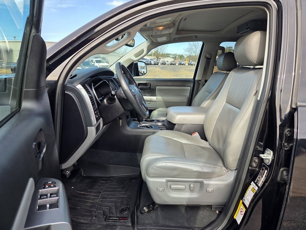 2019 Toyota Sequoia SR5