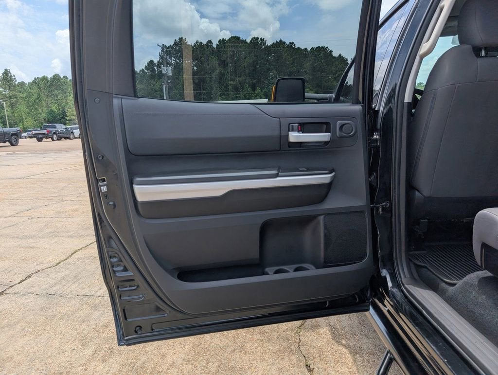 2019 Toyota Tundra 4WD SR5