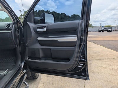 2019 Toyota Tundra 4WD SR5