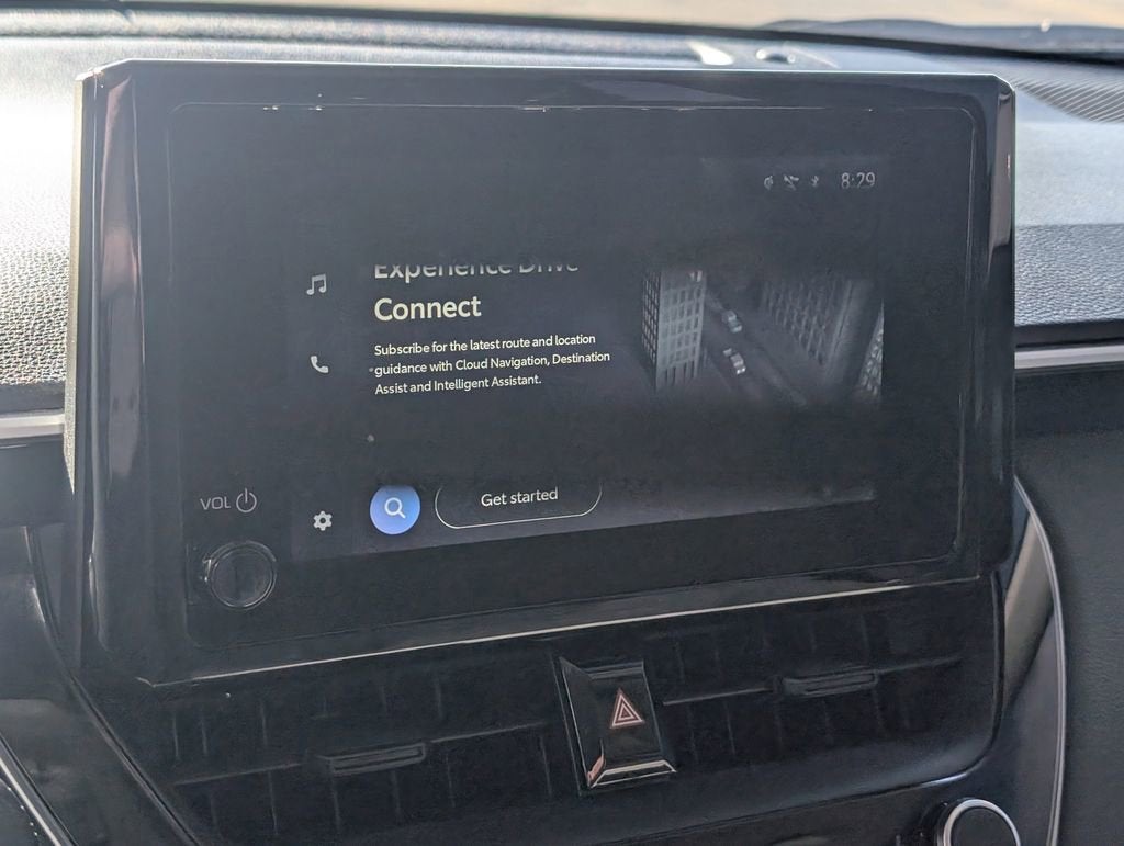 2025 Toyota Corolla Cross LE