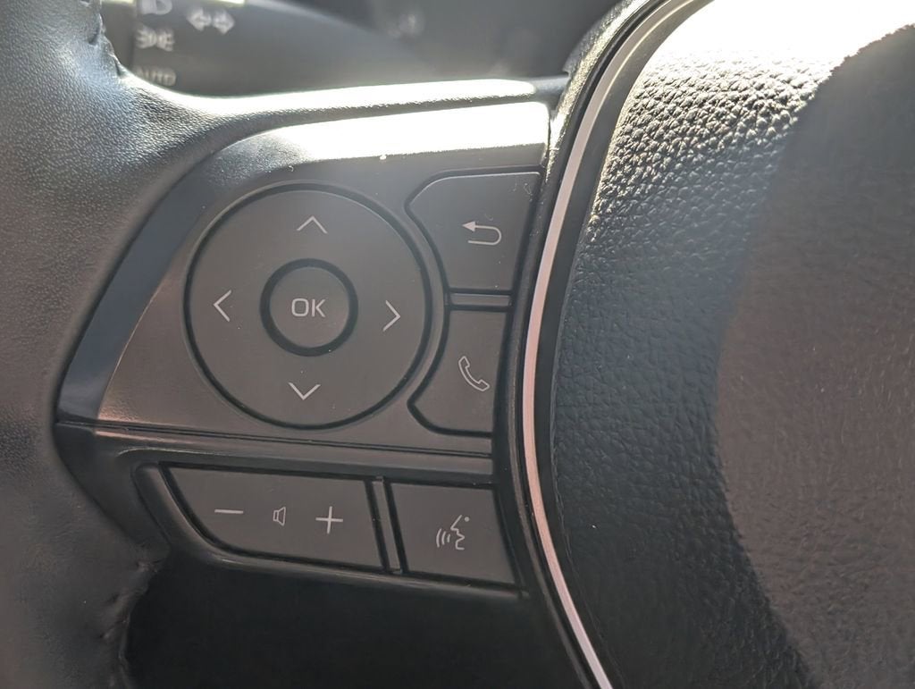 2025 Toyota Corolla Cross LE