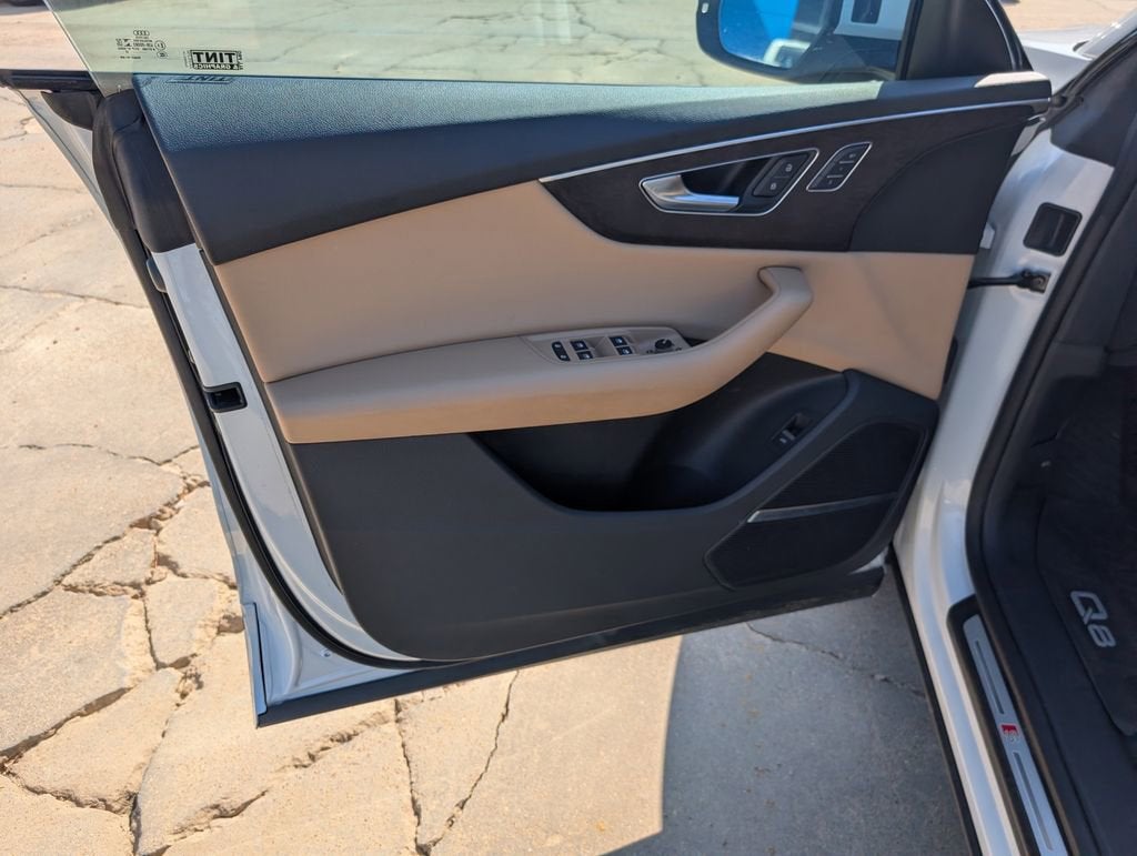 2019 Audi Q8 Prestige