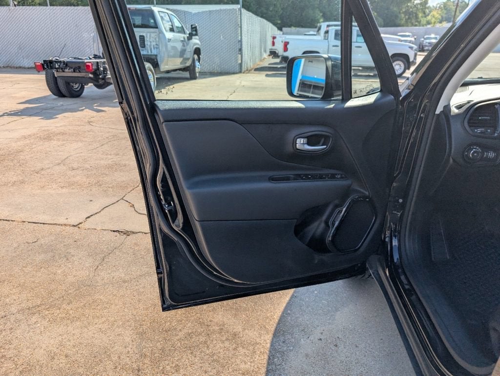 2023 Jeep Renegade Altitude
