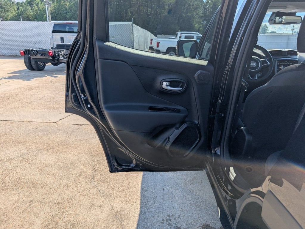 2023 Jeep Renegade Altitude